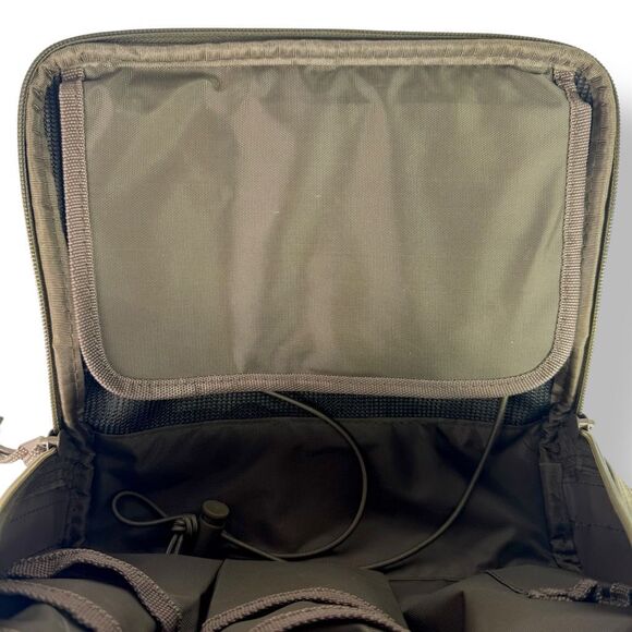 Sandpiper of California SOC Hanging Toiletry Bag Tactical Military Coyote Brown - Picture 10 of 12